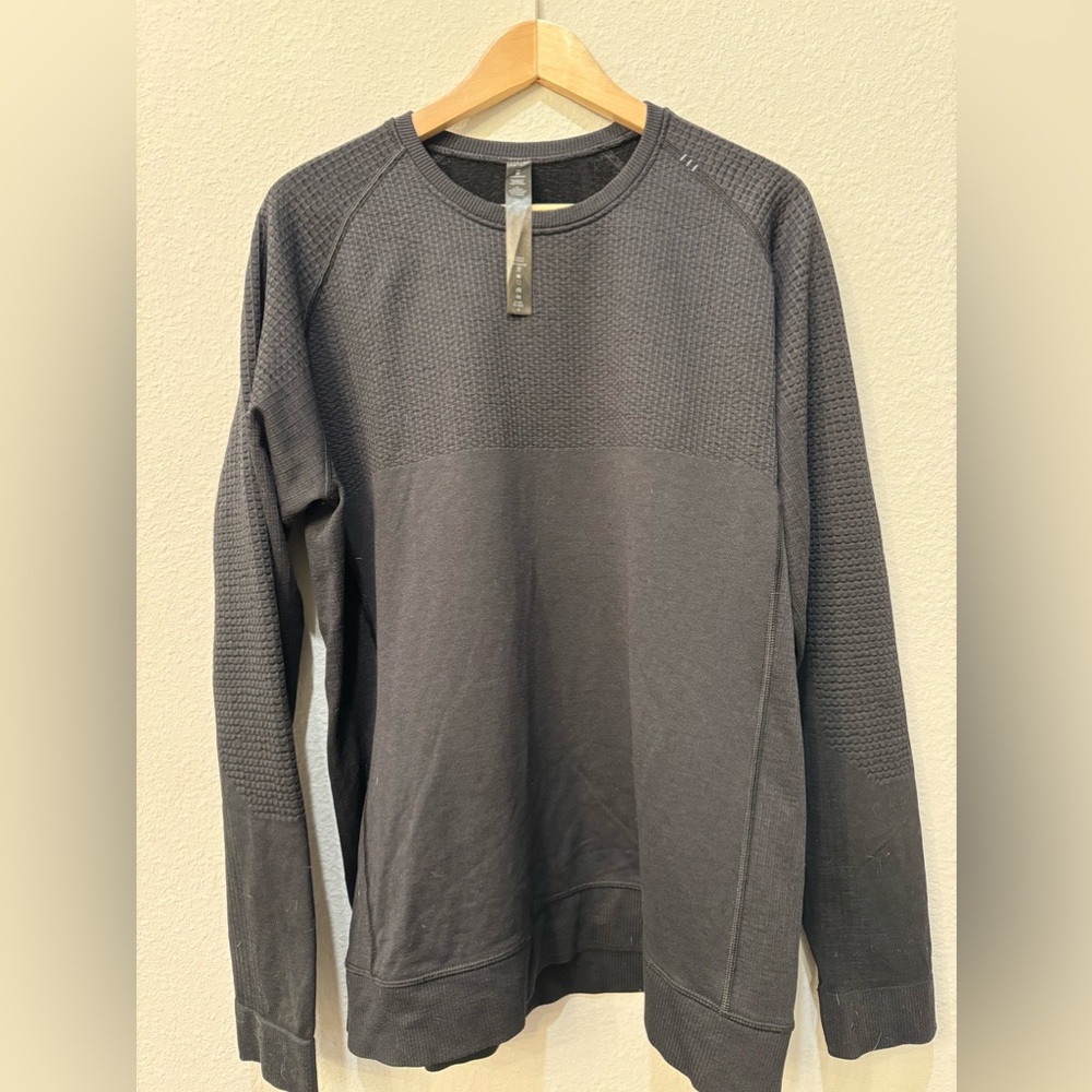 Long sleeve, Lululemon shirt